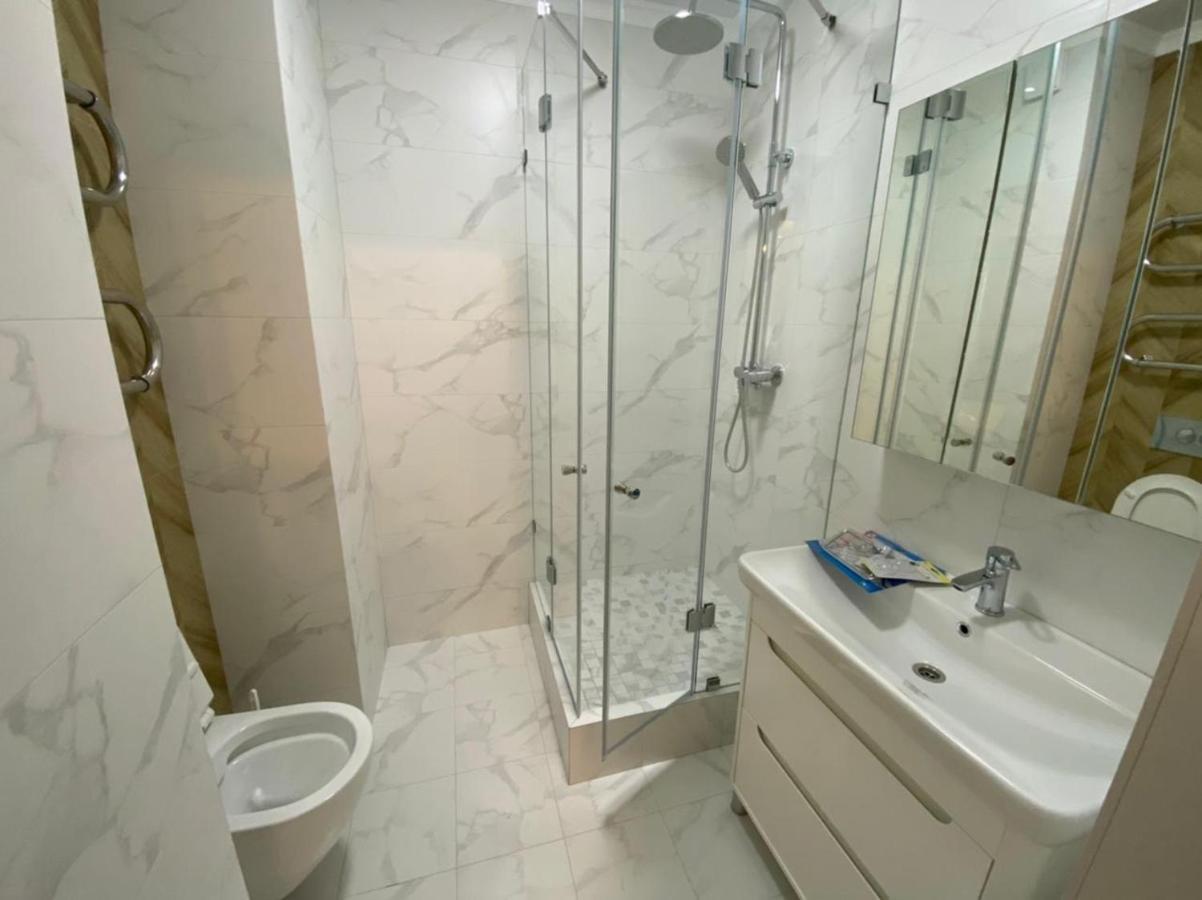 Vip Apartment Mountain View Almaty Esterno foto
